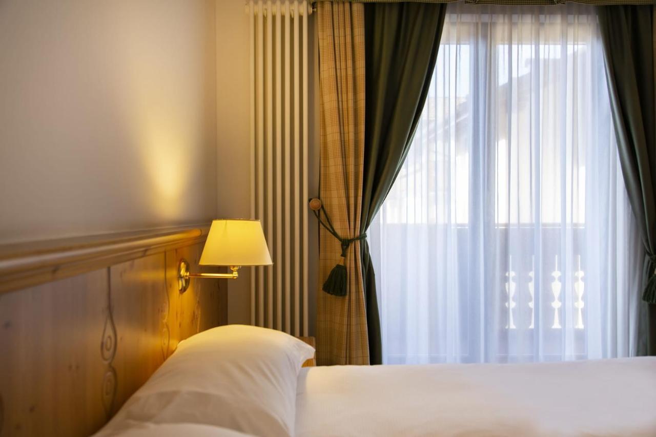 Golf Hotel Folgaria Ngoại thất bức ảnh